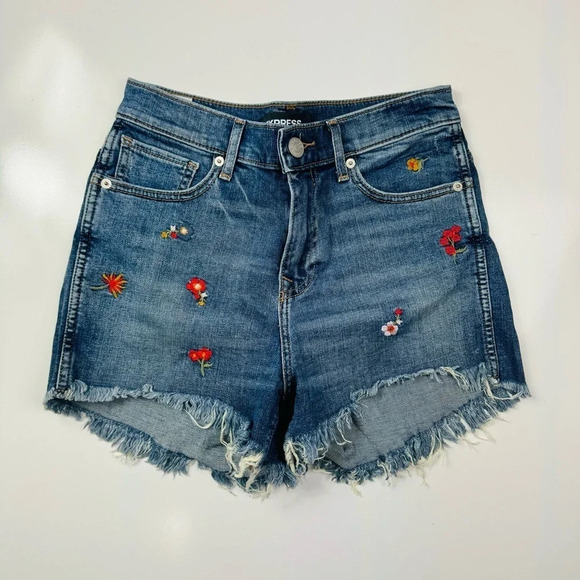 Express Original Midi High Rise Denim Shorts Floral Embroidered Size 2 - Picture 2 of 11